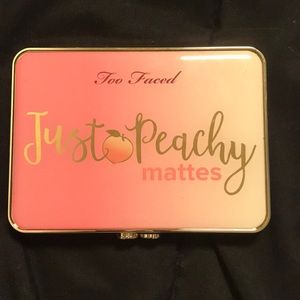 Too Faced Just Peachy Mattes